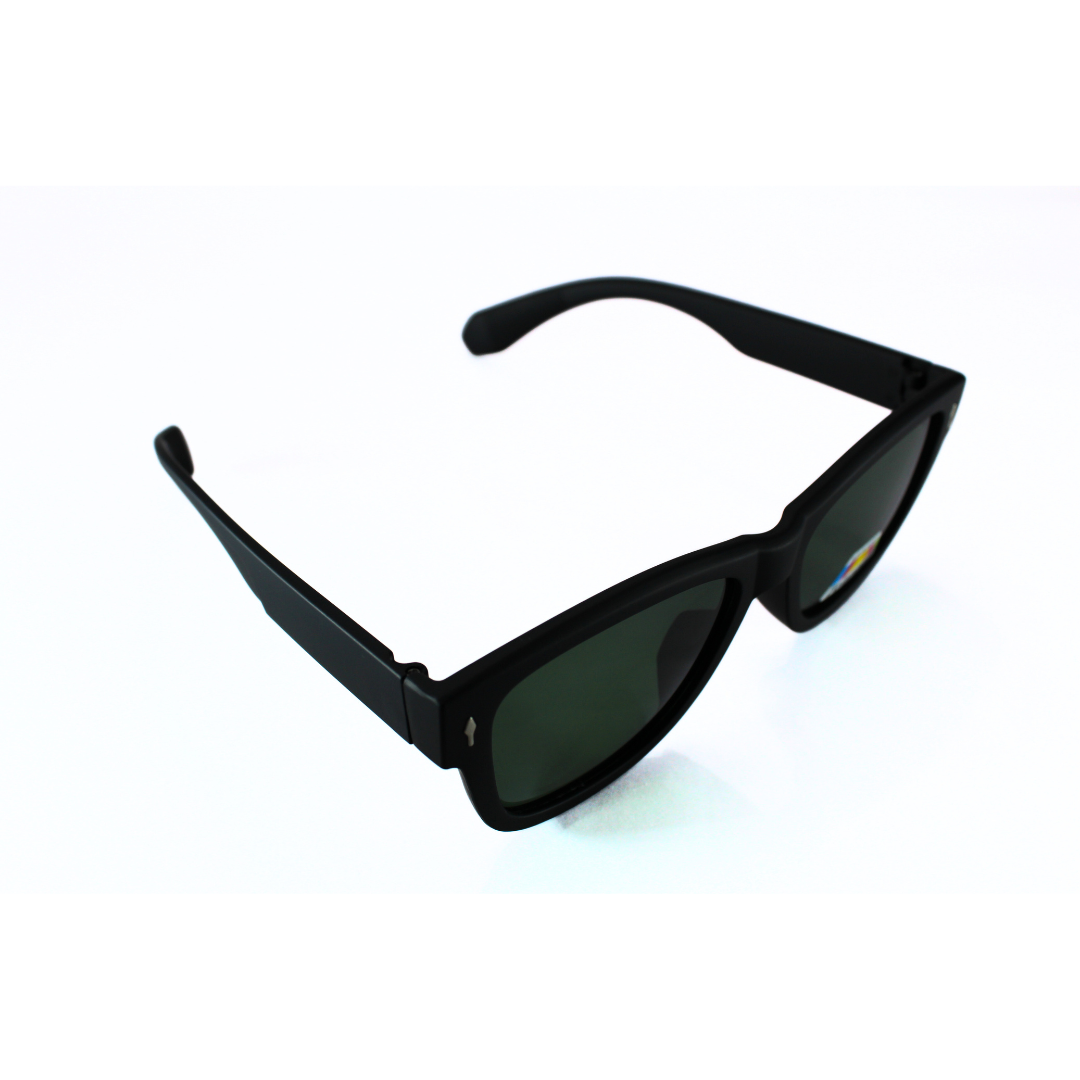 Jubleelens Large Wayfarer Matte Black - Green Polarized 2 Sunglasses: Make a Statement with These Timeless and Stylish Shades
