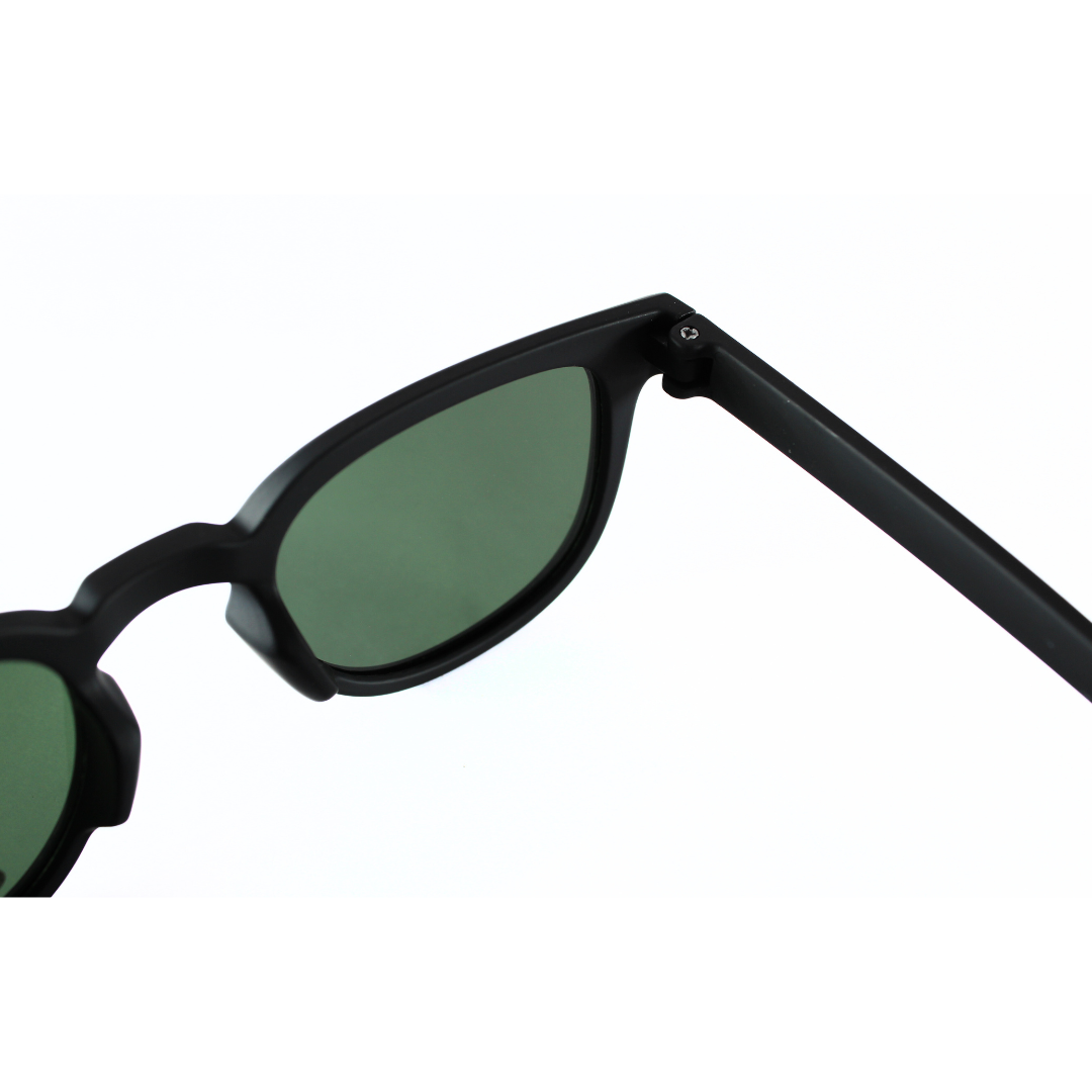 Jubleelens Wayfarer Matte Black Sunglasses - Green Polarized 2 A Stylish and Functional Pair with Superior Sun Protection